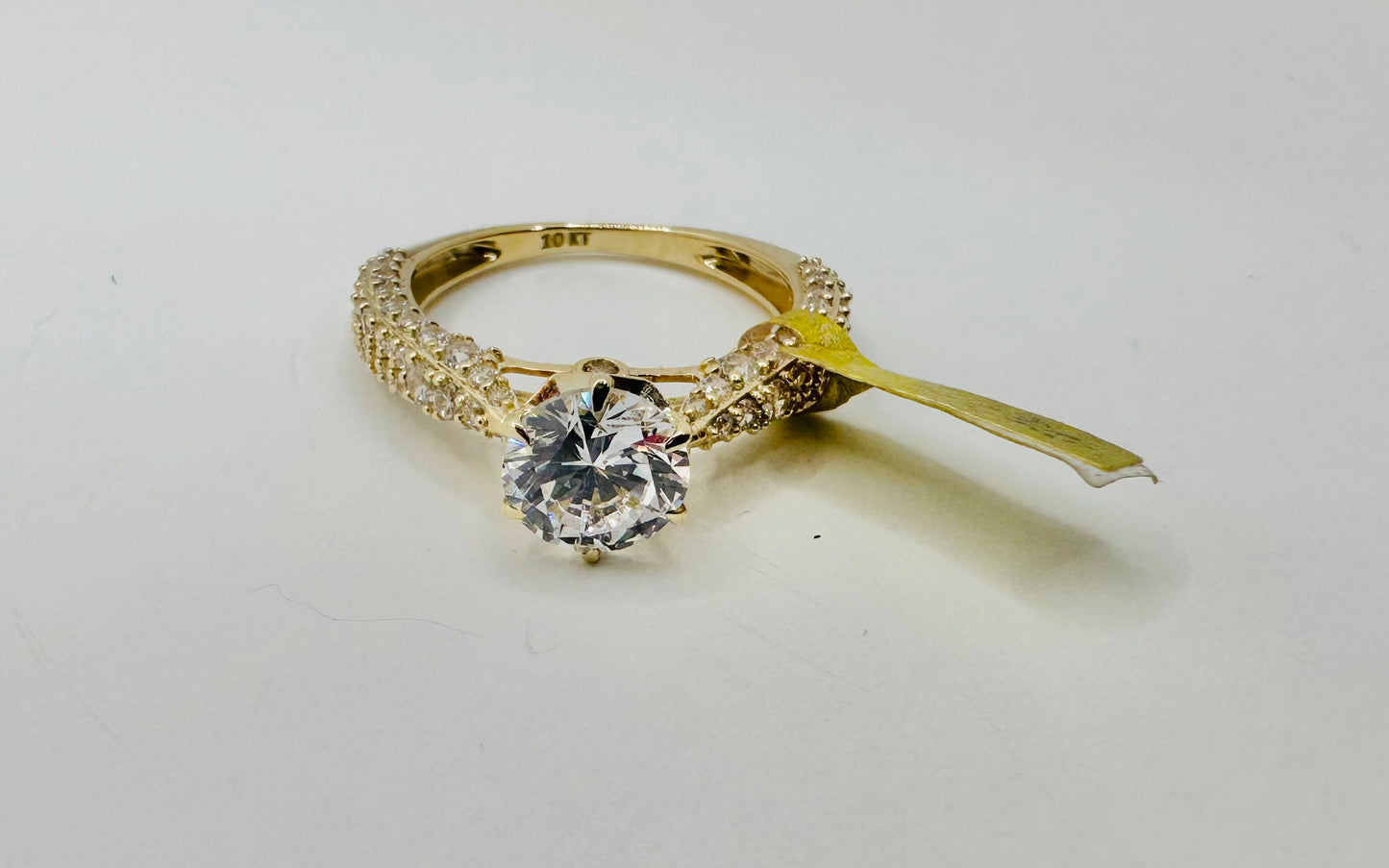 Anillo solitario daimond 10 k